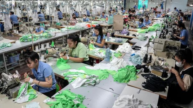 越南美國“達(dá)成協(xié)議”，服裝行業(yè)是否捅了中國一刀？